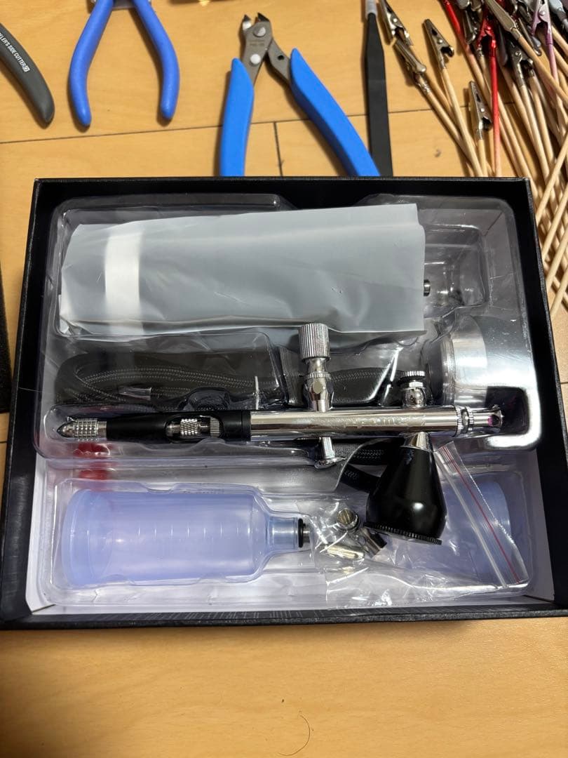 ドル 最終値下げ‼️プラモデル エアブラシ ゴッドハンドニッパー 塗料