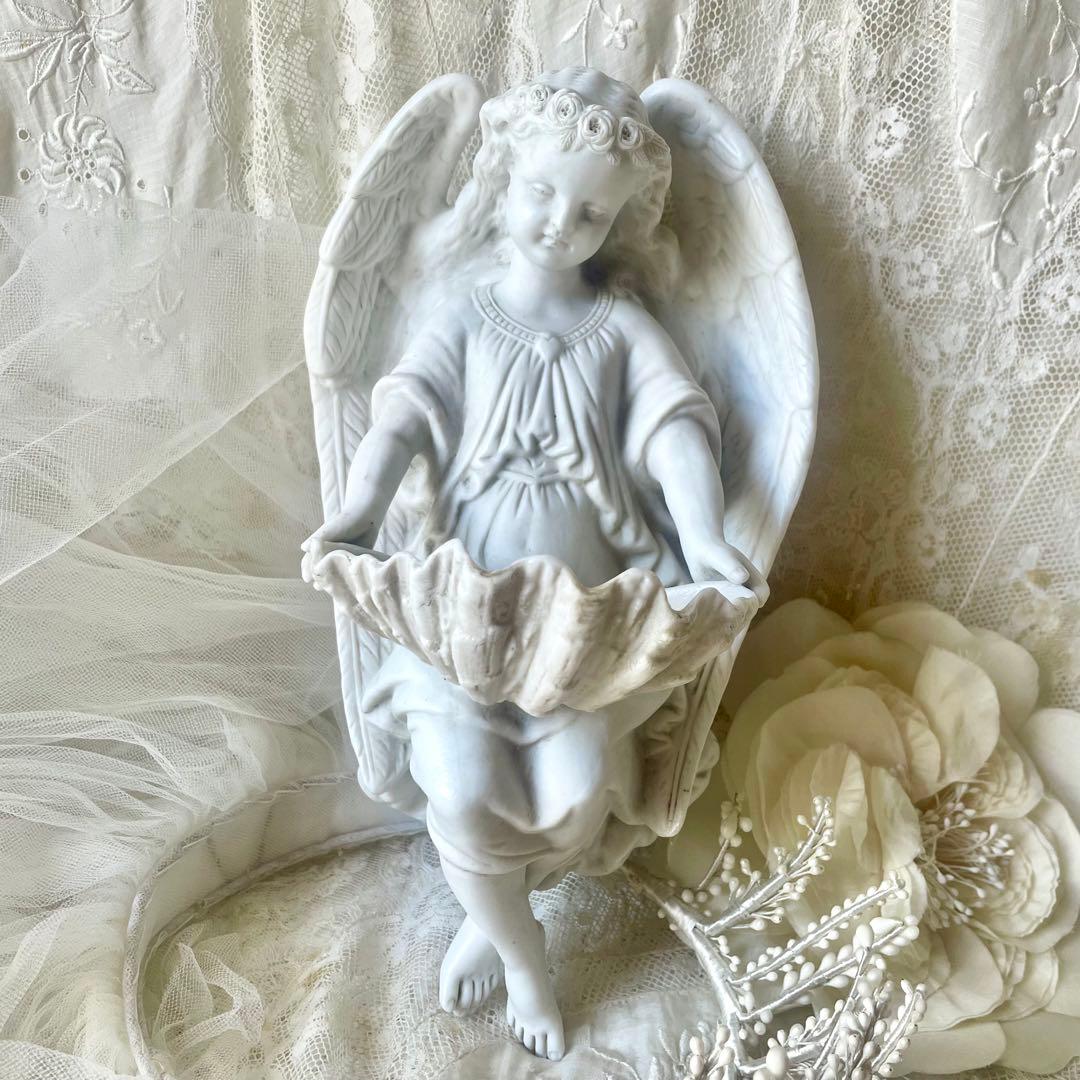 【大きめ】花輪を被った天使の聖水盤　フランスアンティーク　ベネチエ　エンジェル