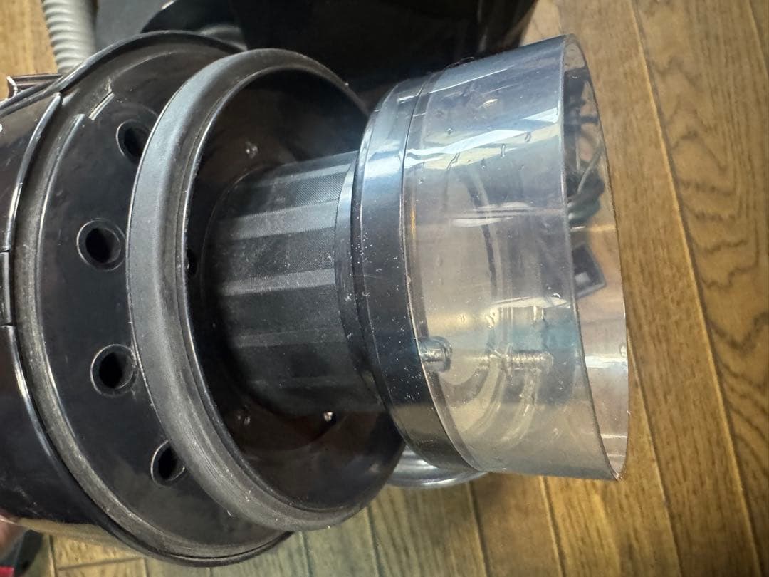 TOSHIBA VC-NXS1R レッドキャニスター掃除機