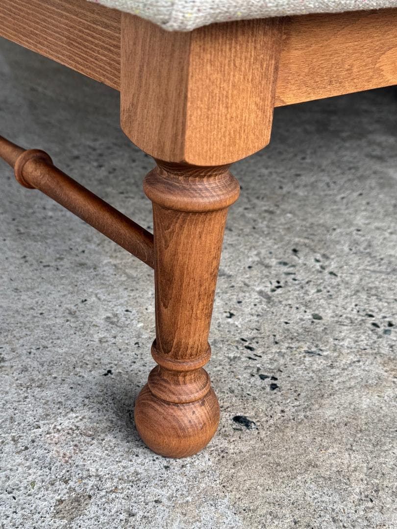 モデル展示未使用品 片肘ソファ ロクロ脚 CELINE 2人掛けソファ カロレ