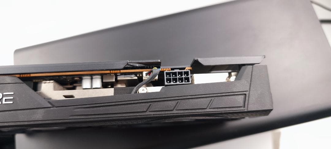 Razer Core X (eGPU)+Radeon RX5500XT セット