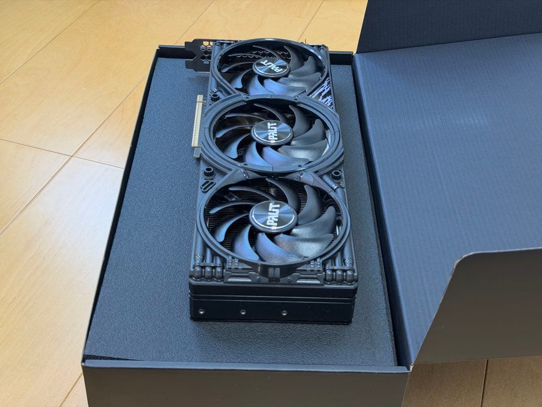 し*ろ様 中古 Palit RTX5070Ti GamingPro-S 16GB
