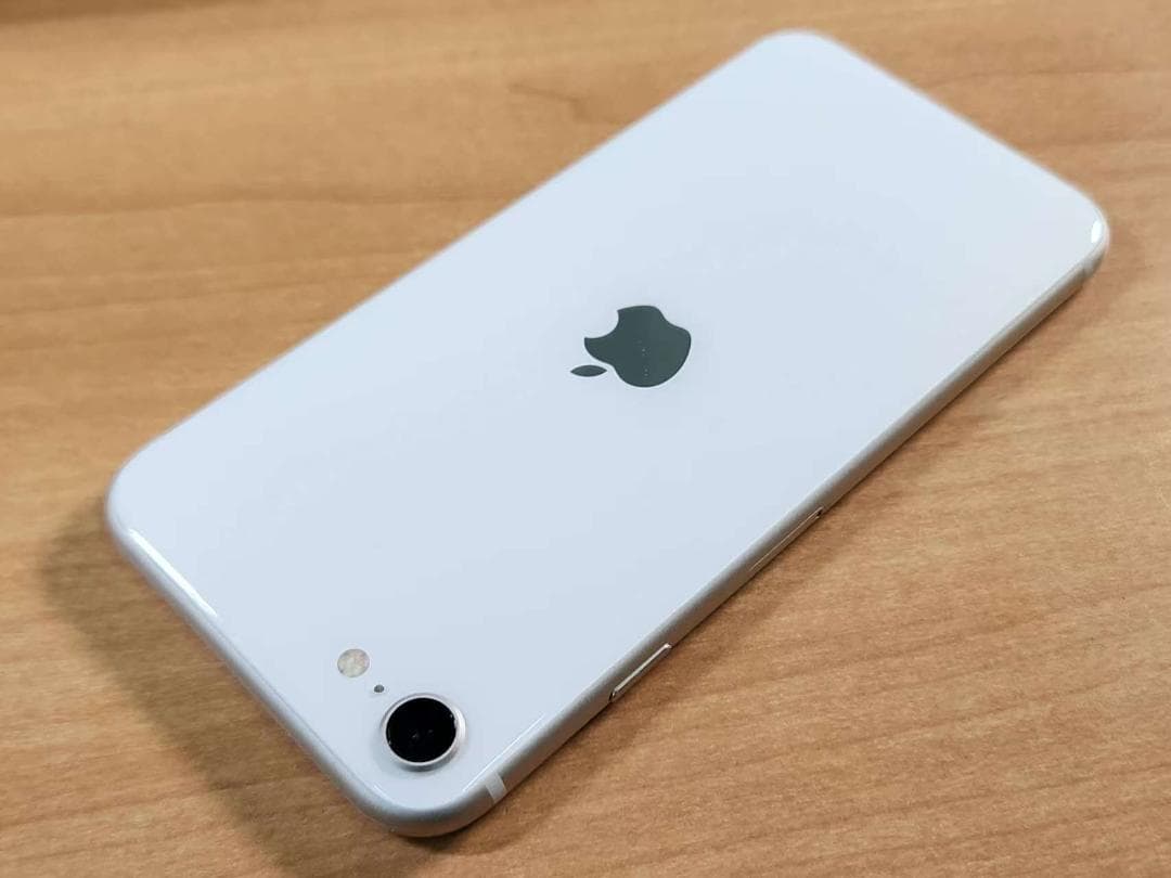 020300D iPhone SE A2782 64GB【最大容量87%】