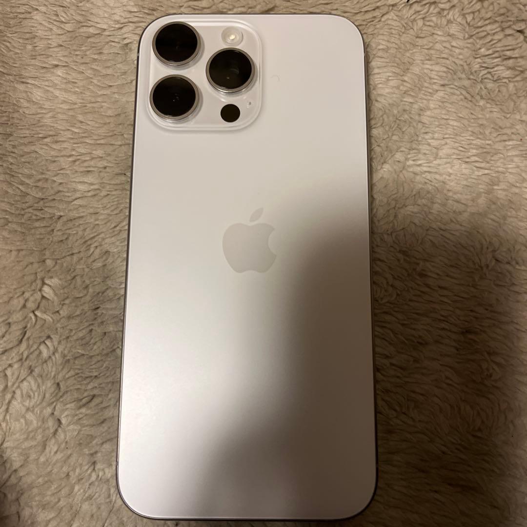 iPhone16 Pro Max 1TB 保護フィルム付き