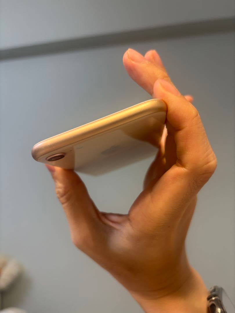 iPhone 8 64GB ゴールド SIMフリー 本体