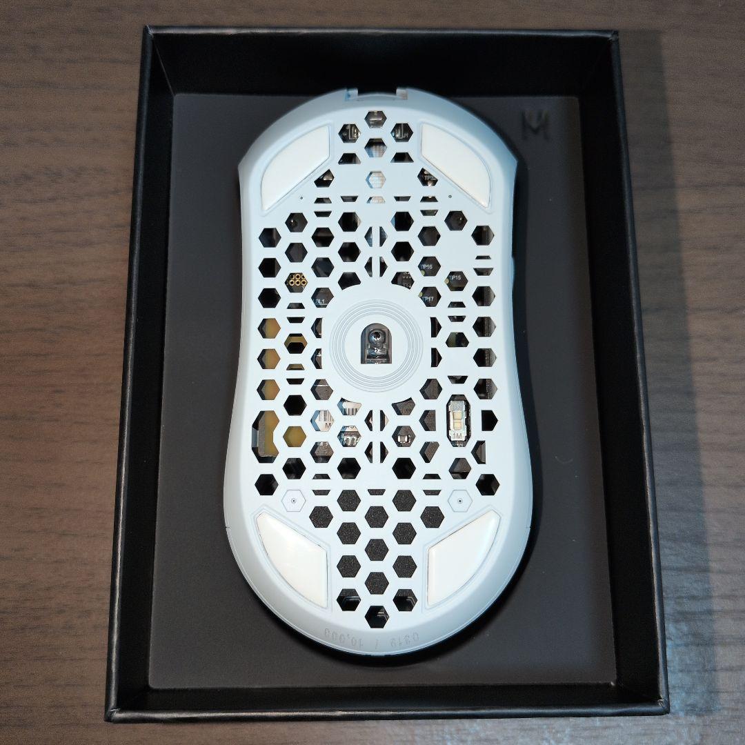 finalmouse ULX Frostlord Mサイズ