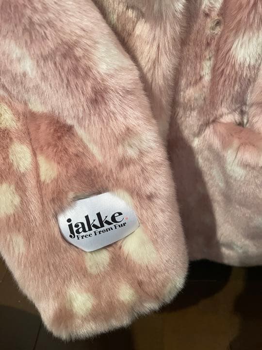 Jakke エコファーコート　ピンク　バンビ　美品
