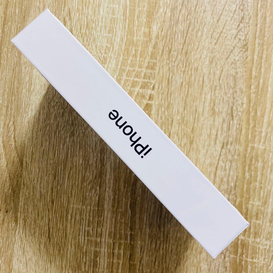 新品　iPhoneSE 第3世代 128GB SIMフリー ミッドナイトスマホ