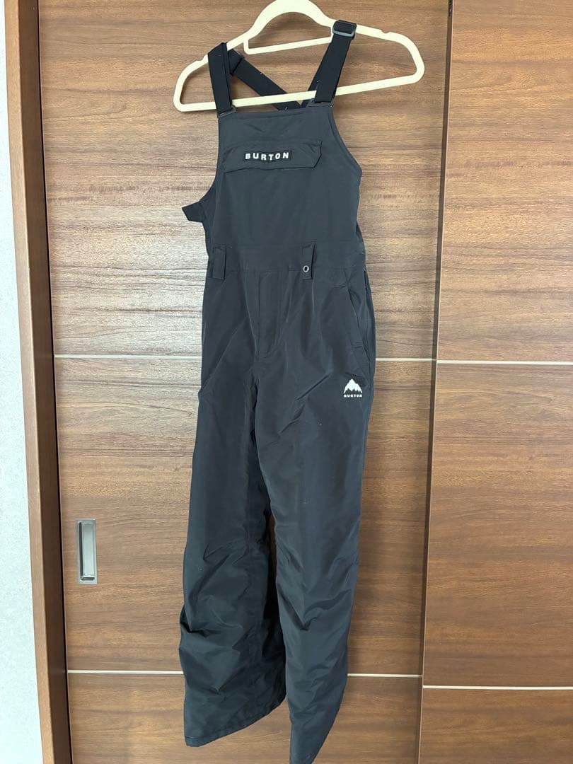 美品！Burton 迷彩柄 ジャケットと黒色ビブパンツセット