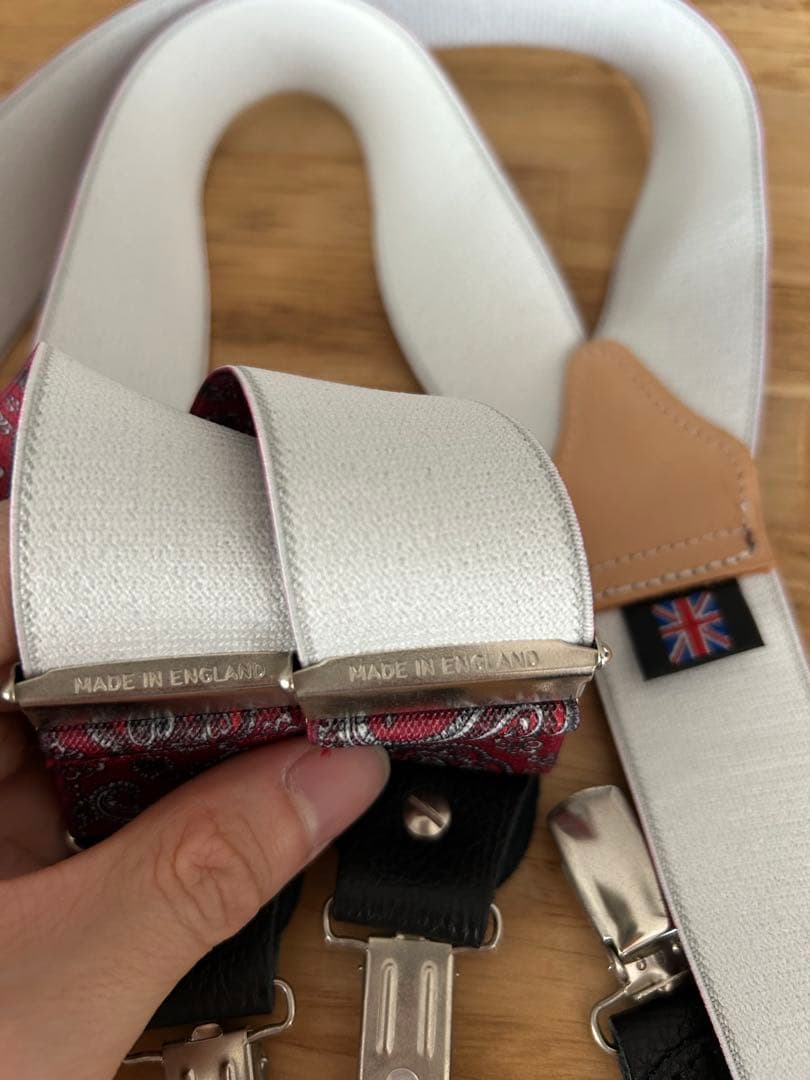 アルバートサーストン　ペイズリー