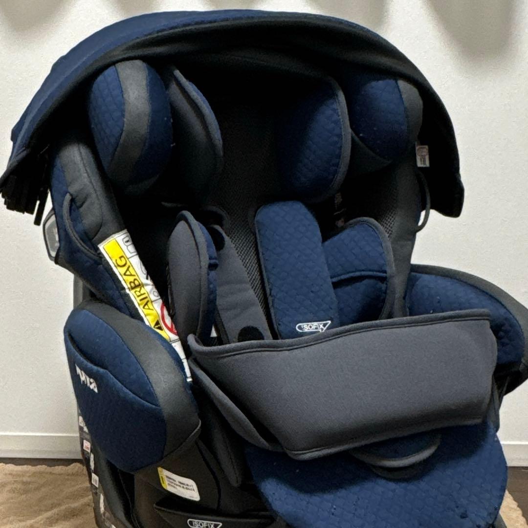 チャイルドシート Peco