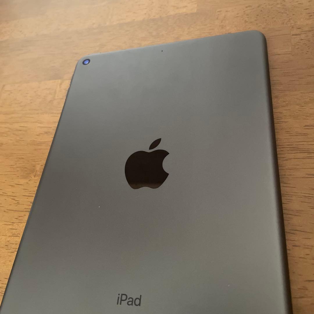 Apple iPad mini　第5世代（Wi-Fiモデル）