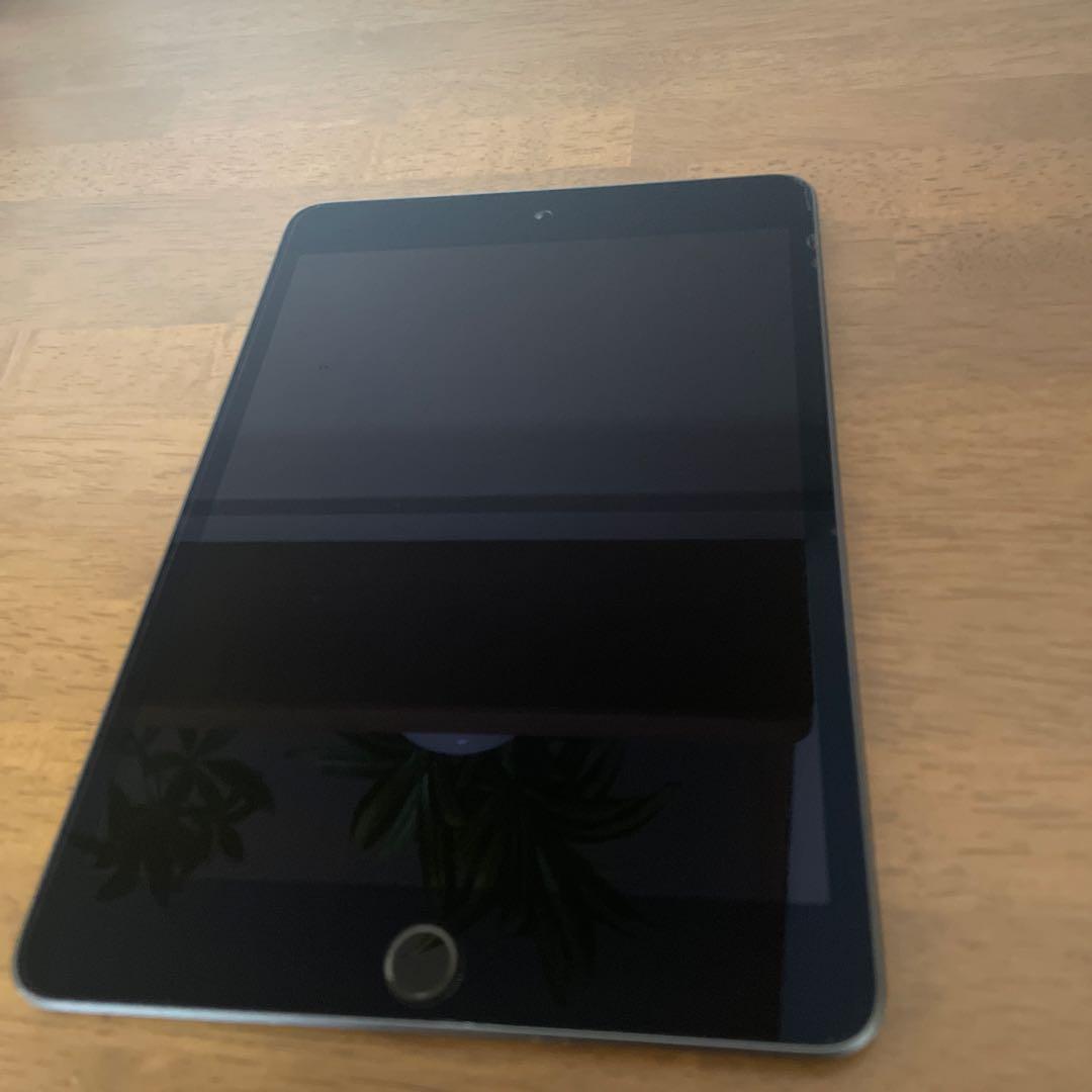 Apple iPad mini　第5世代（Wi-Fiモデル）