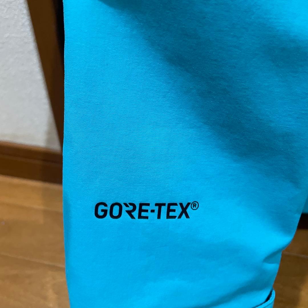 VOLCOM ボルコム スノーボードウエア　ジャケット　GORE-TEX XS
