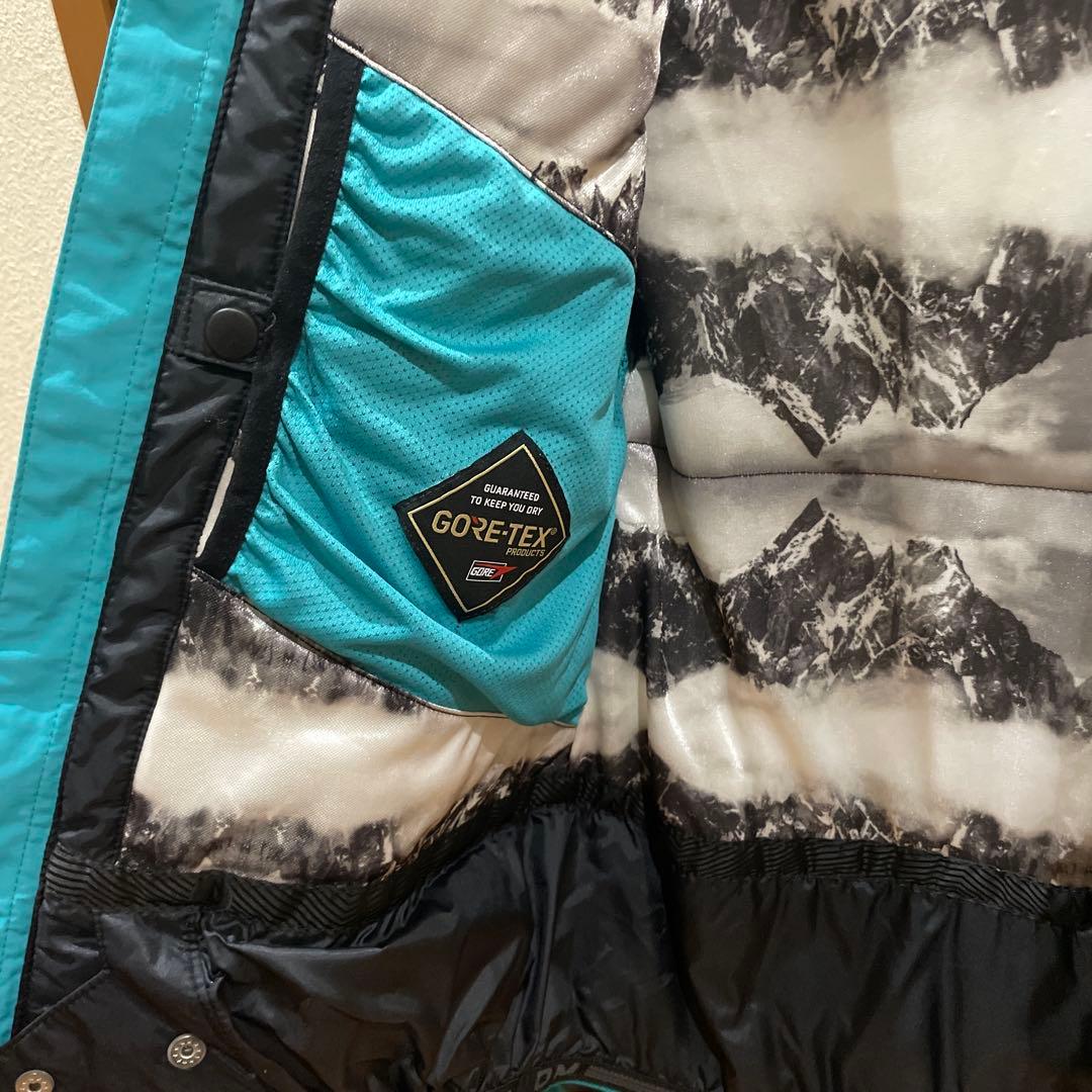 VOLCOM ボルコム スノーボードウエア　ジャケット　GORE-TEX XS