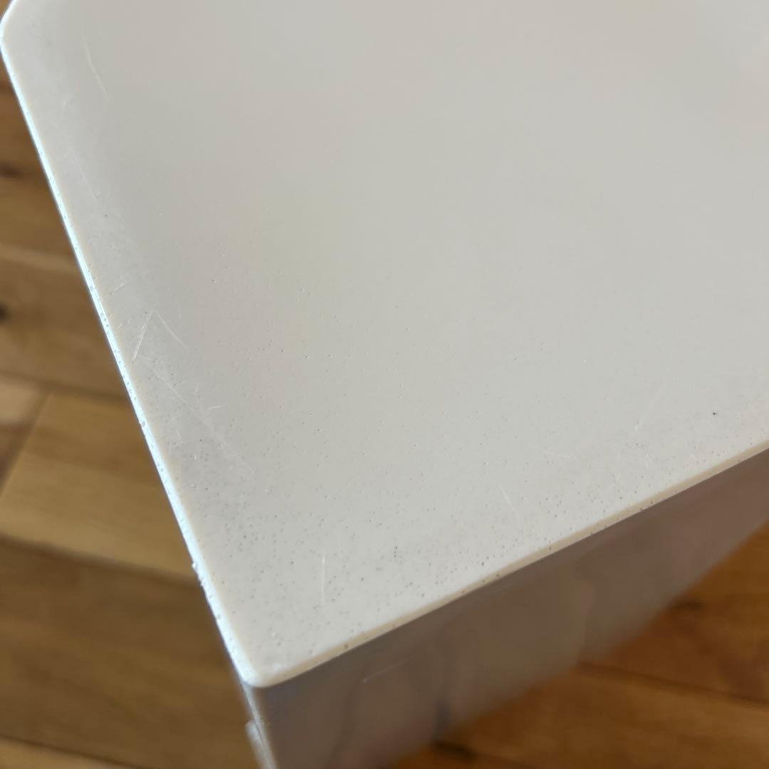 アーノルドサーカススツールミニ sサイズ　アイボリー　中古