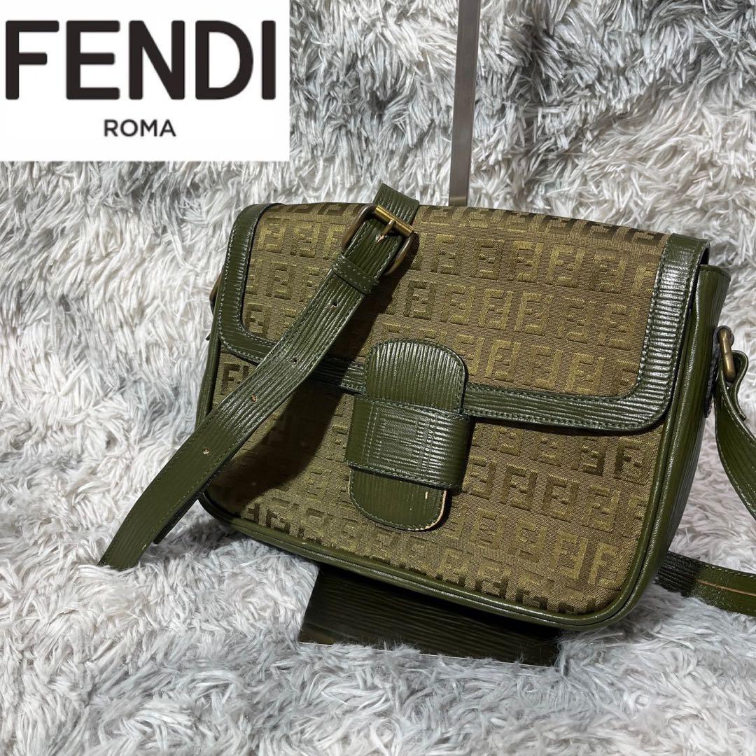 [大人気]　フェンディ　FENDI　ショルダーバッグ　総柄　レザー