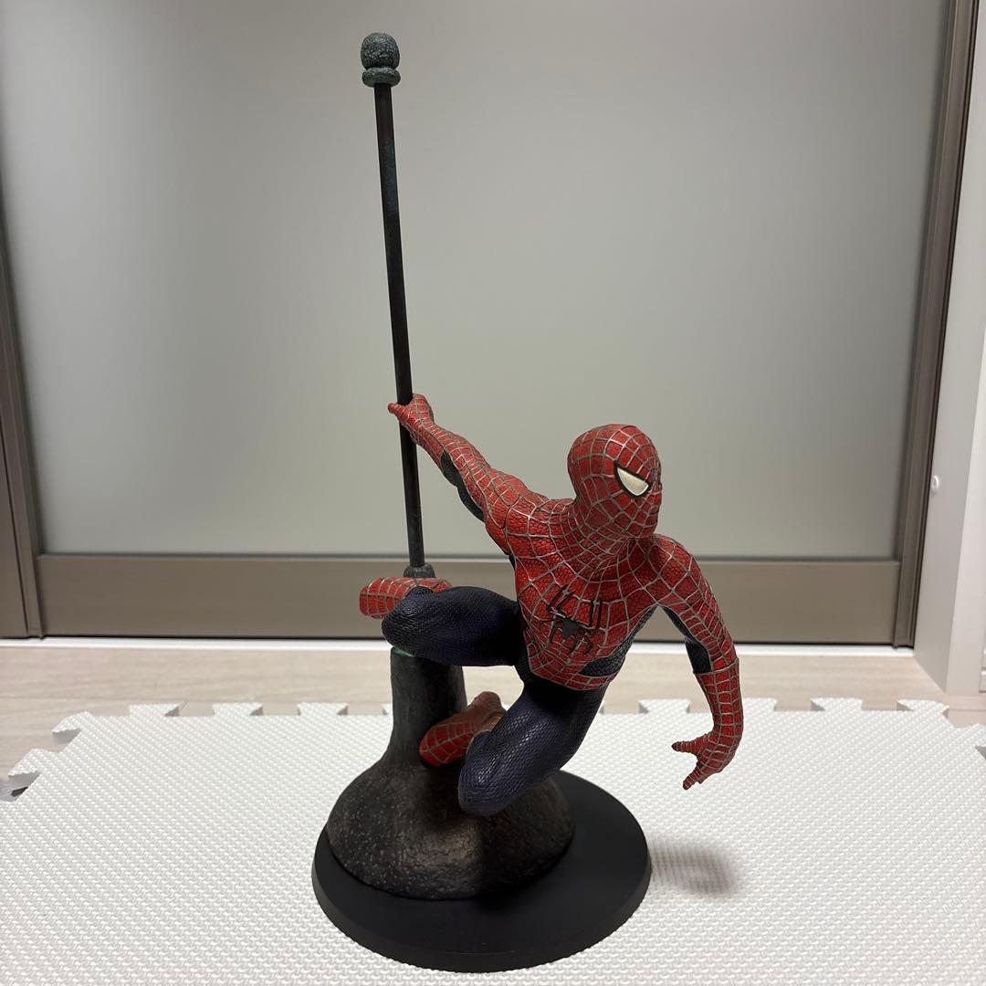 スパイダーマン フィギュア