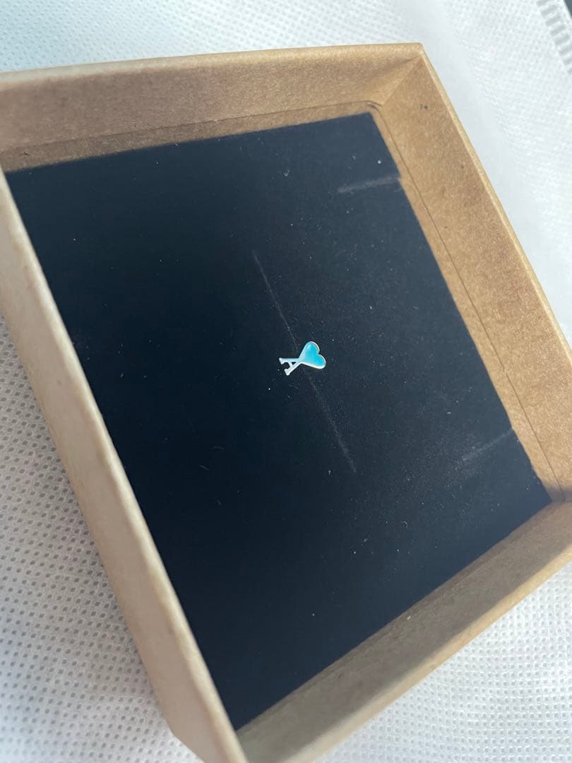 【新品、未使用】AMI DE COEUR ピアス　シルバー