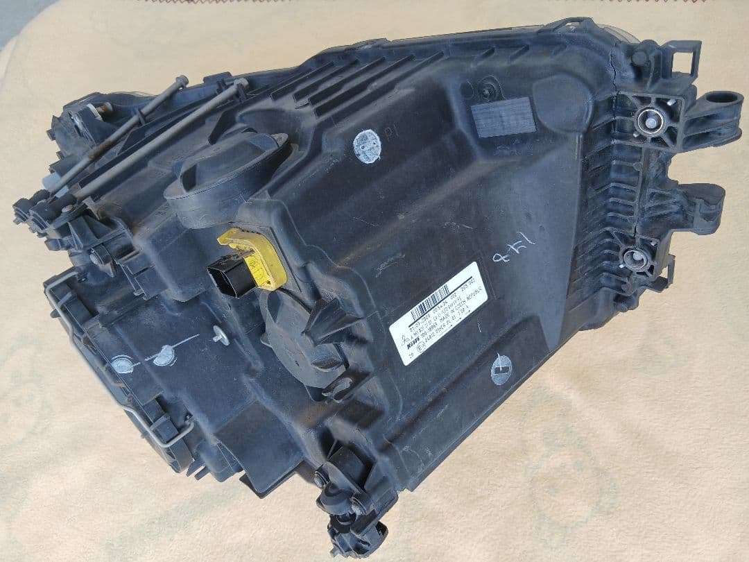 ふそうスーパーグレートヘッドライト