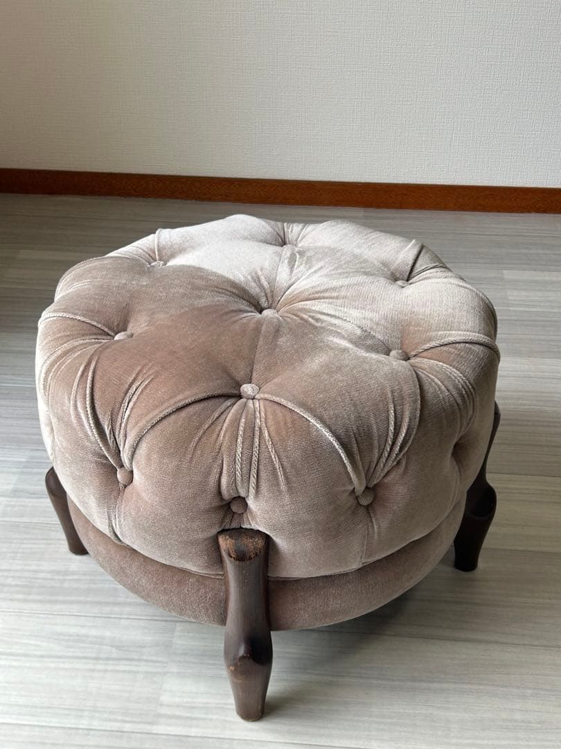 maruni マルニ　オットマン　スツール　猫脚ベルサイユシリーズ　ソファ　腰掛