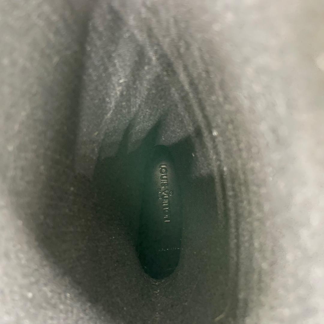 ネイビー エンボス加工 ラバーブーツ