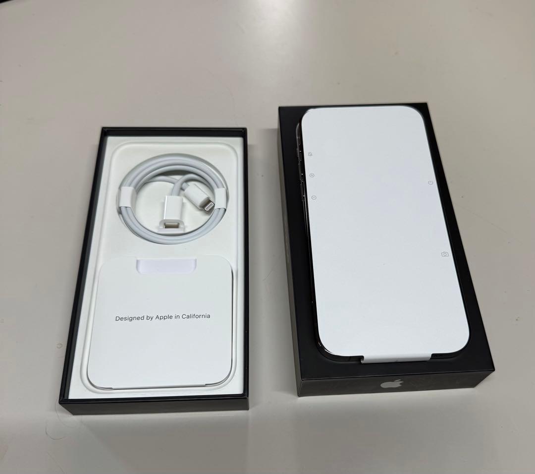 【新品・未使用】iPhone 12 Pro グラファイト 256GB