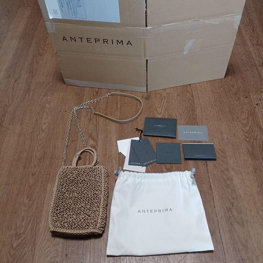ほぼ新品　ANTEPRIMA ショルダーバッグ カメッロオパック