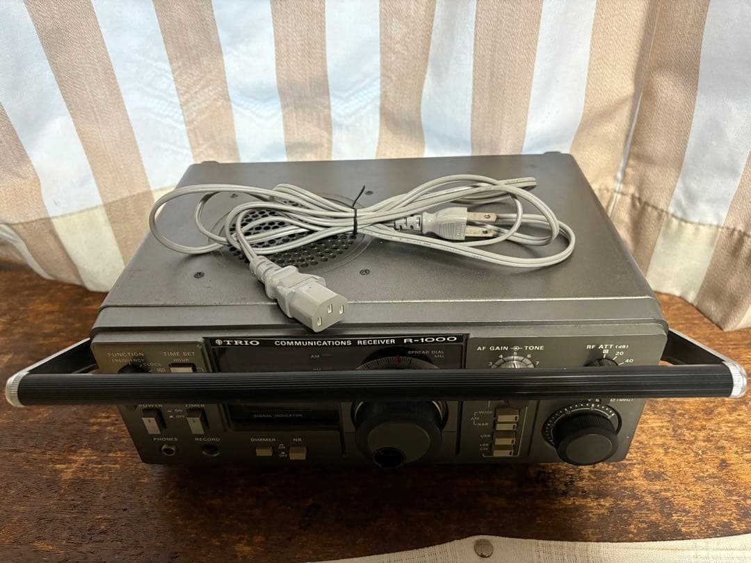 名機　TRIO R-1000 レシーバー 受信機 トリオ