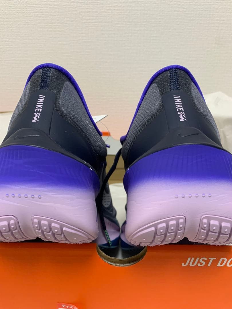 【未使用品】NIKEズームフライ27.5cm