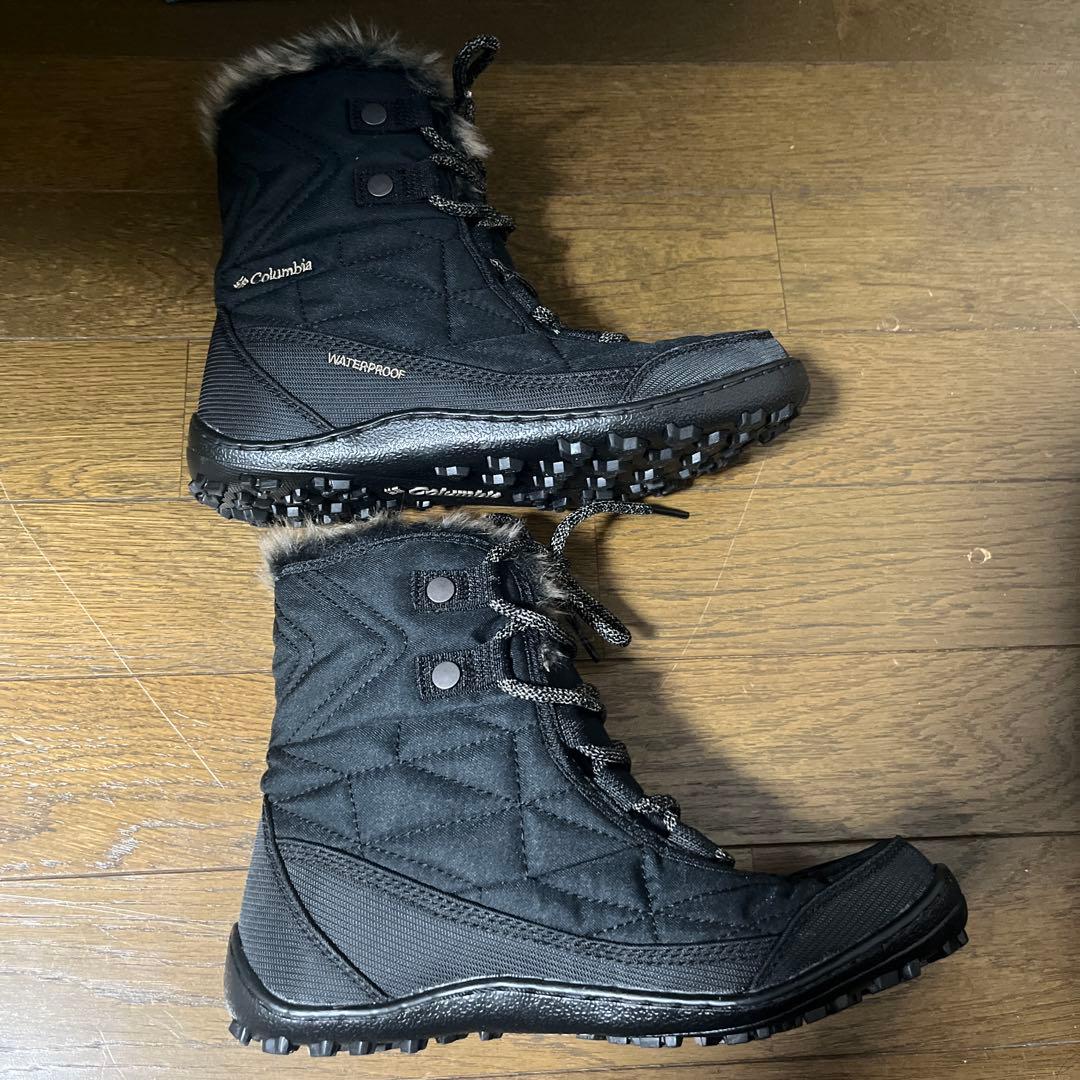 Columbia ミンクスショーティー23㎝