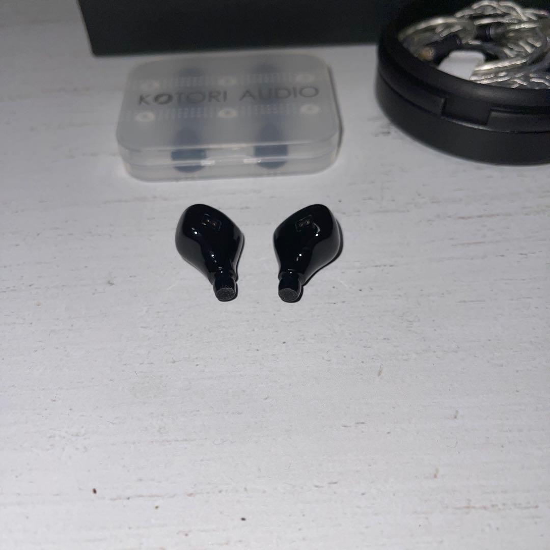 イヤホン KOTORI Audio VAMPIRE