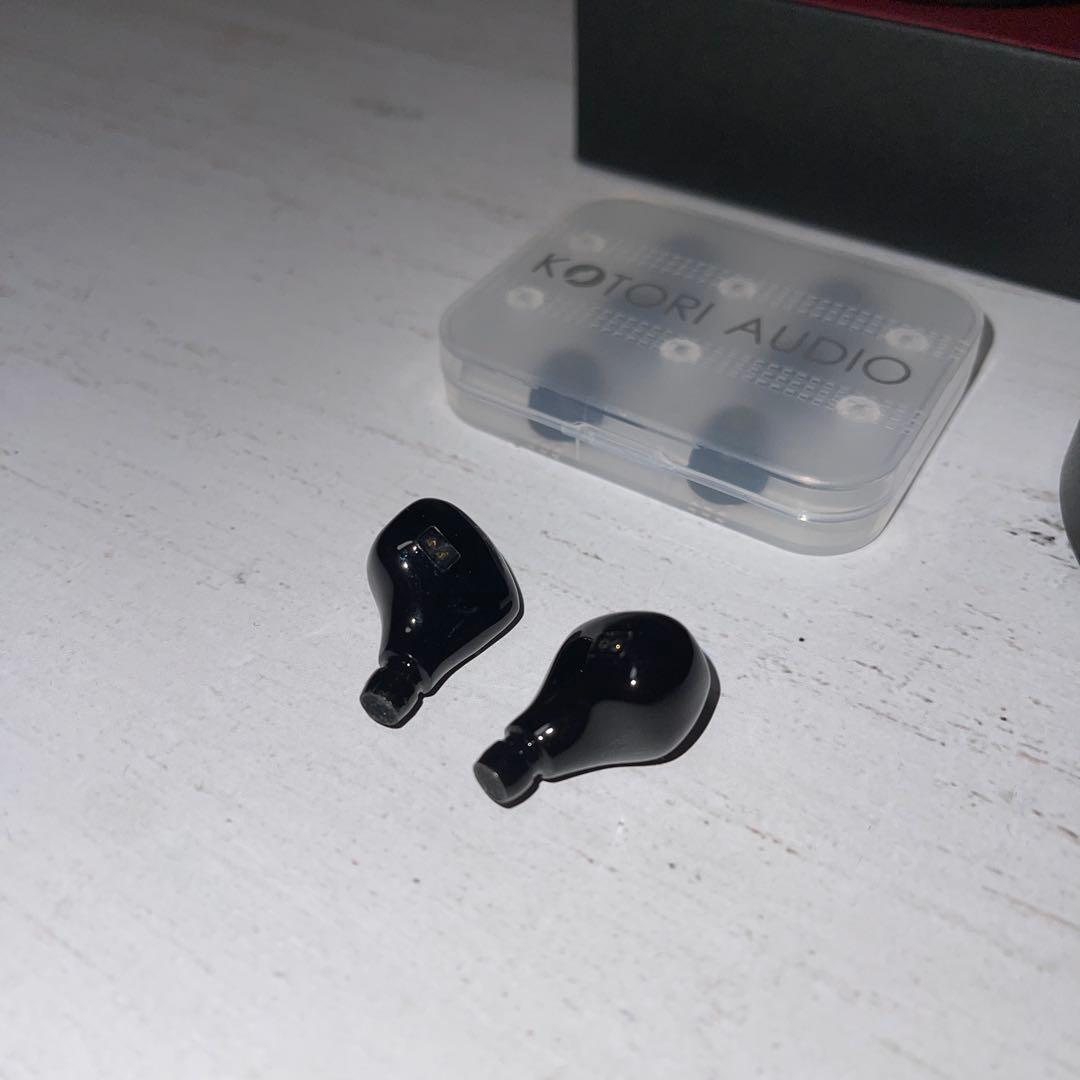 イヤホン KOTORI Audio VAMPIRE