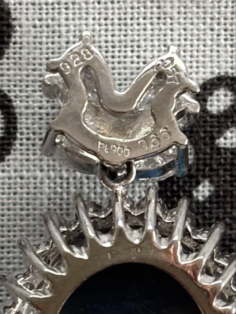 Pt900 ボルダーオパールペンダントトップ