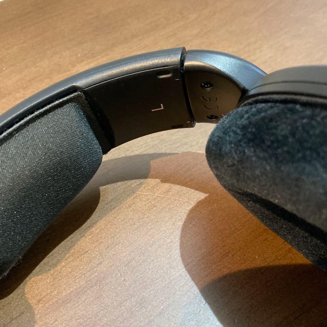 ★美品★ Sennheiser 有線ヘッドフォン HD560S