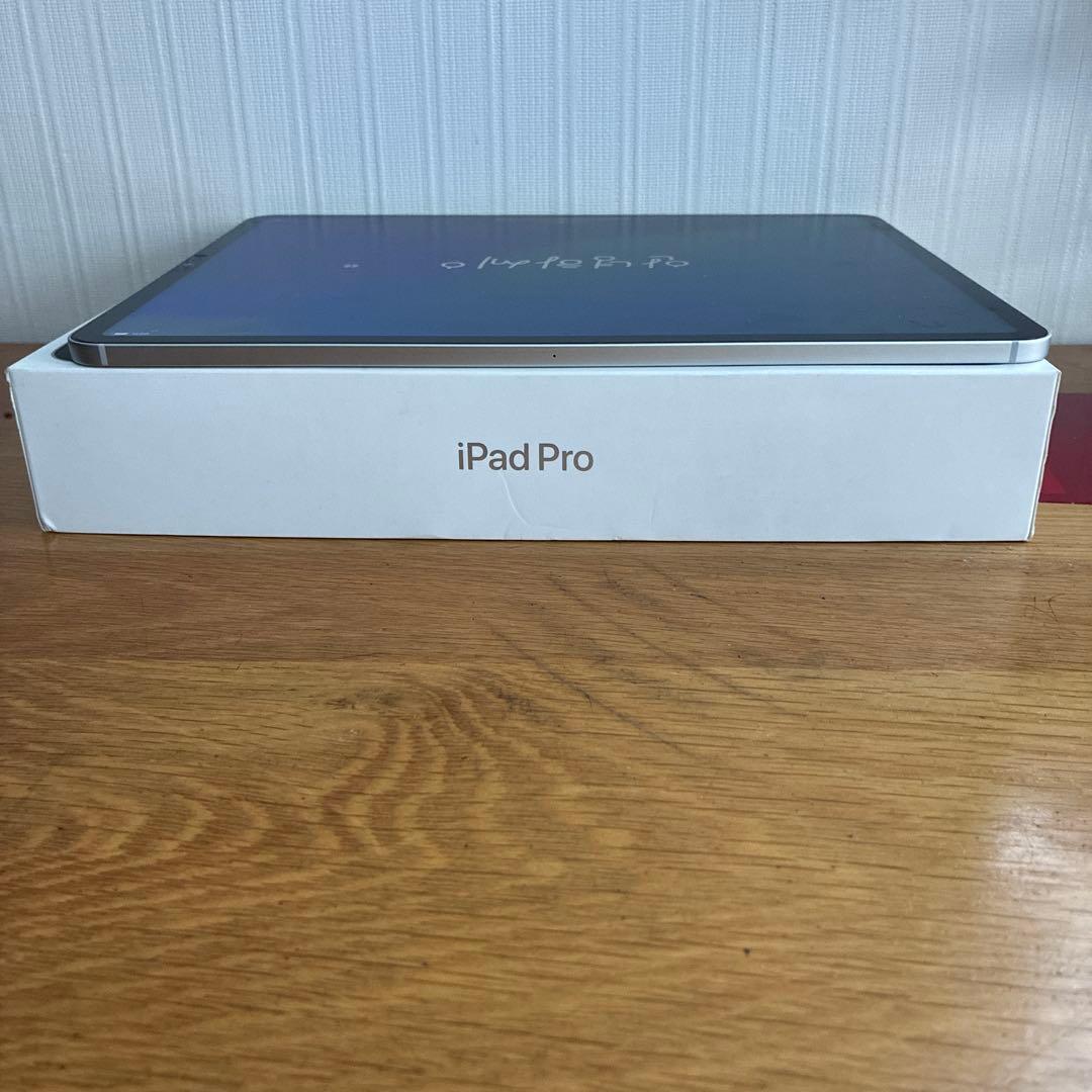 iPad Pro 12.9 第五世代 Wi-Fi Cellular 128GB