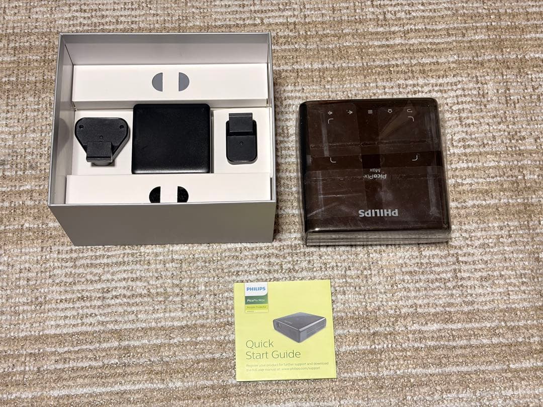 ポータブルプロジェクター PHILIPS PICOPIX Max 美品