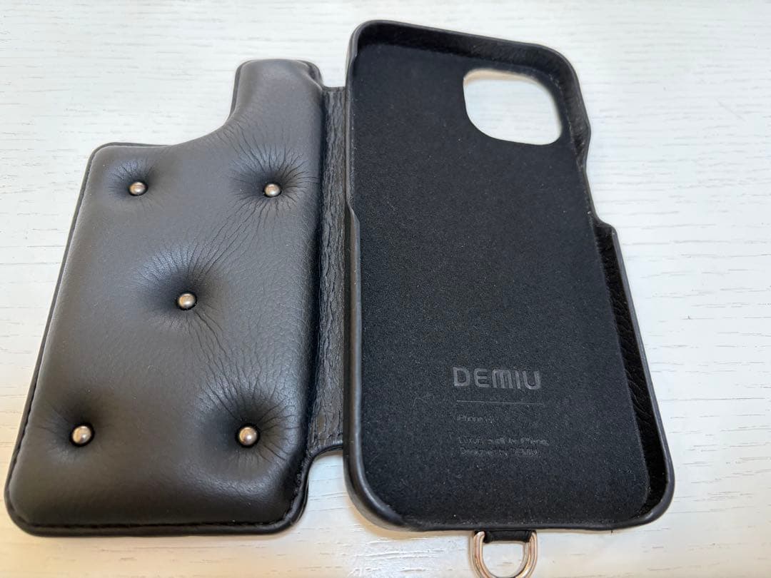 Ⓜ︎　【美品】DEMIU BALLON CINQ iPhone14