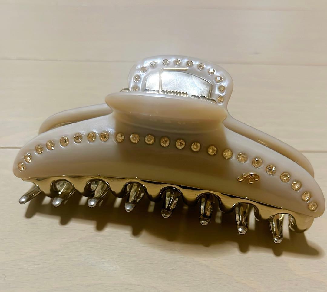 acca　ティアラクイーン　クリップ　大　ベージュ　L