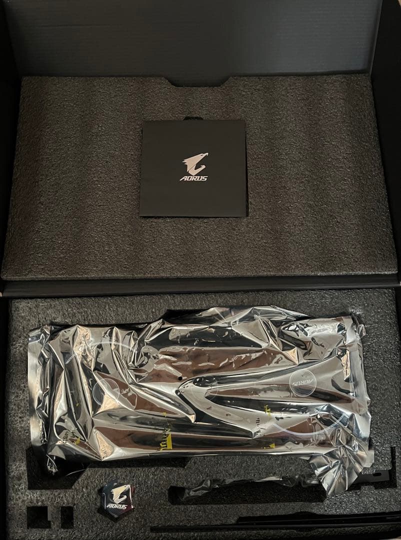 グラフィックボード・グラボ・ビデオカード GIGABYTE GeForce RTX 5070 Ti 16GB AORUS