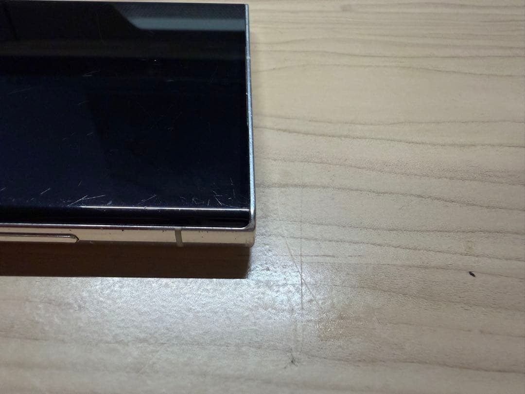 【値引】docomo Samsung Galaxy S23Ultra ホワイト