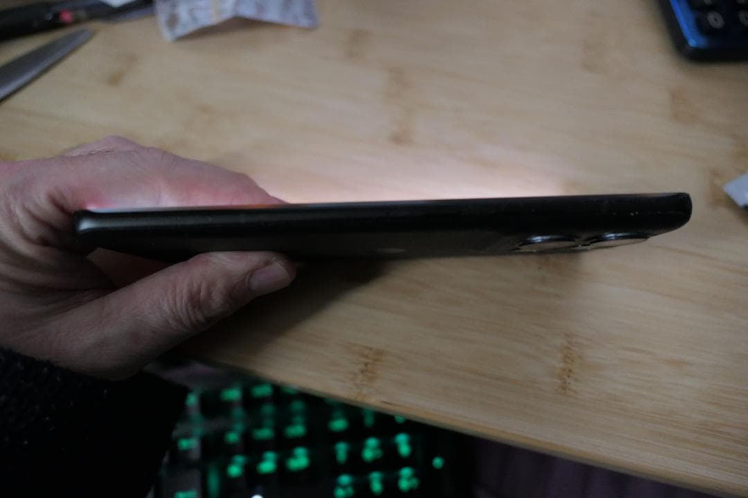 【液晶割れあり】motorola Edge50 Pro