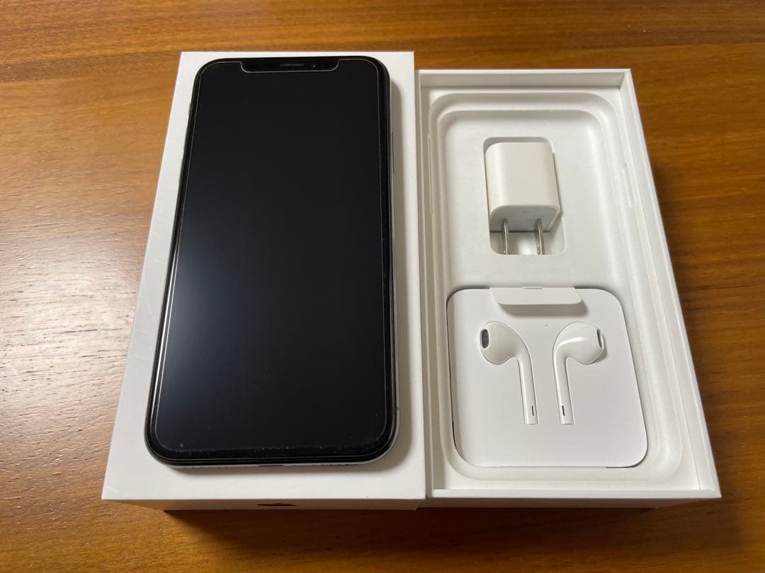 Apple iPhone X 256GB 87% 美品