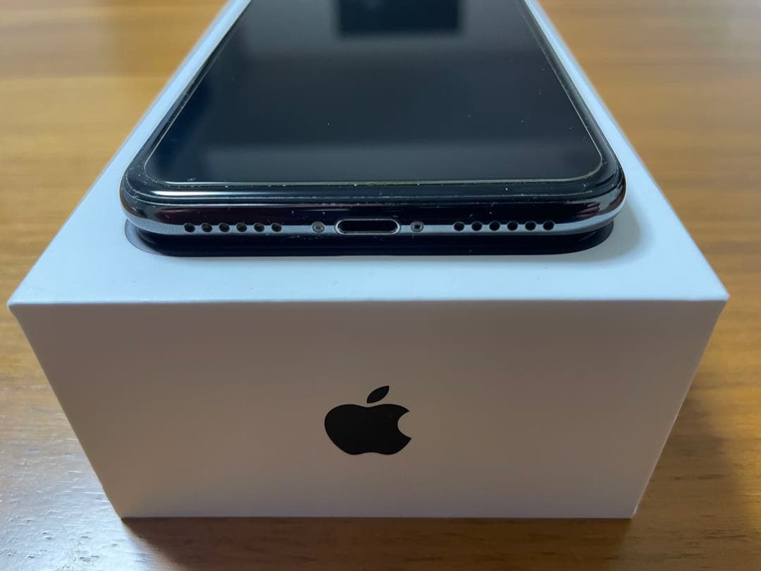 Apple iPhone X 256GB 87% 美品