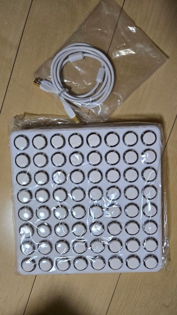 DJ機材 DJ TechTools MIDI FIGHTER 64 MF64-WHITE