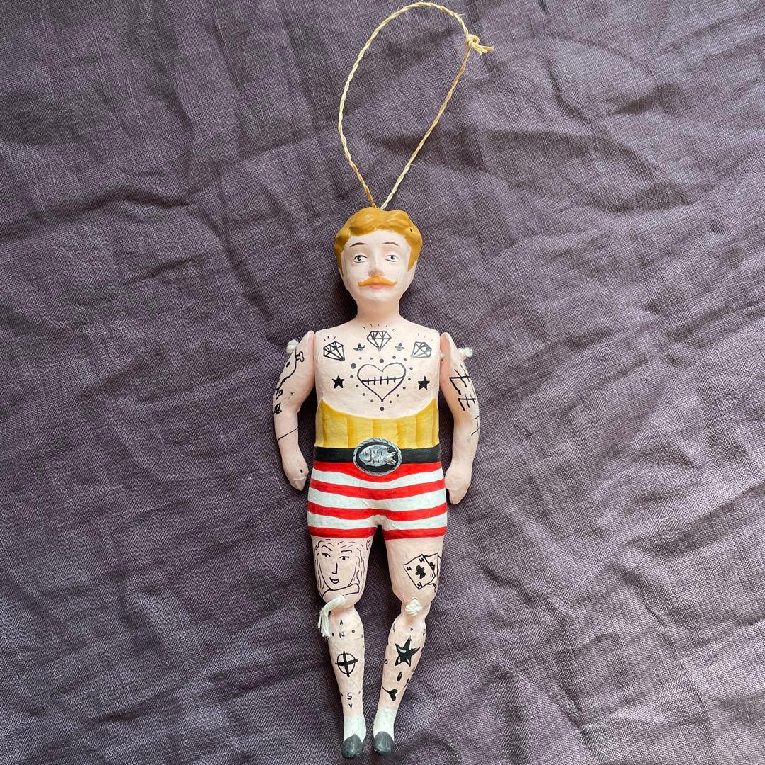 アスティエドヴィラッド オーナメント