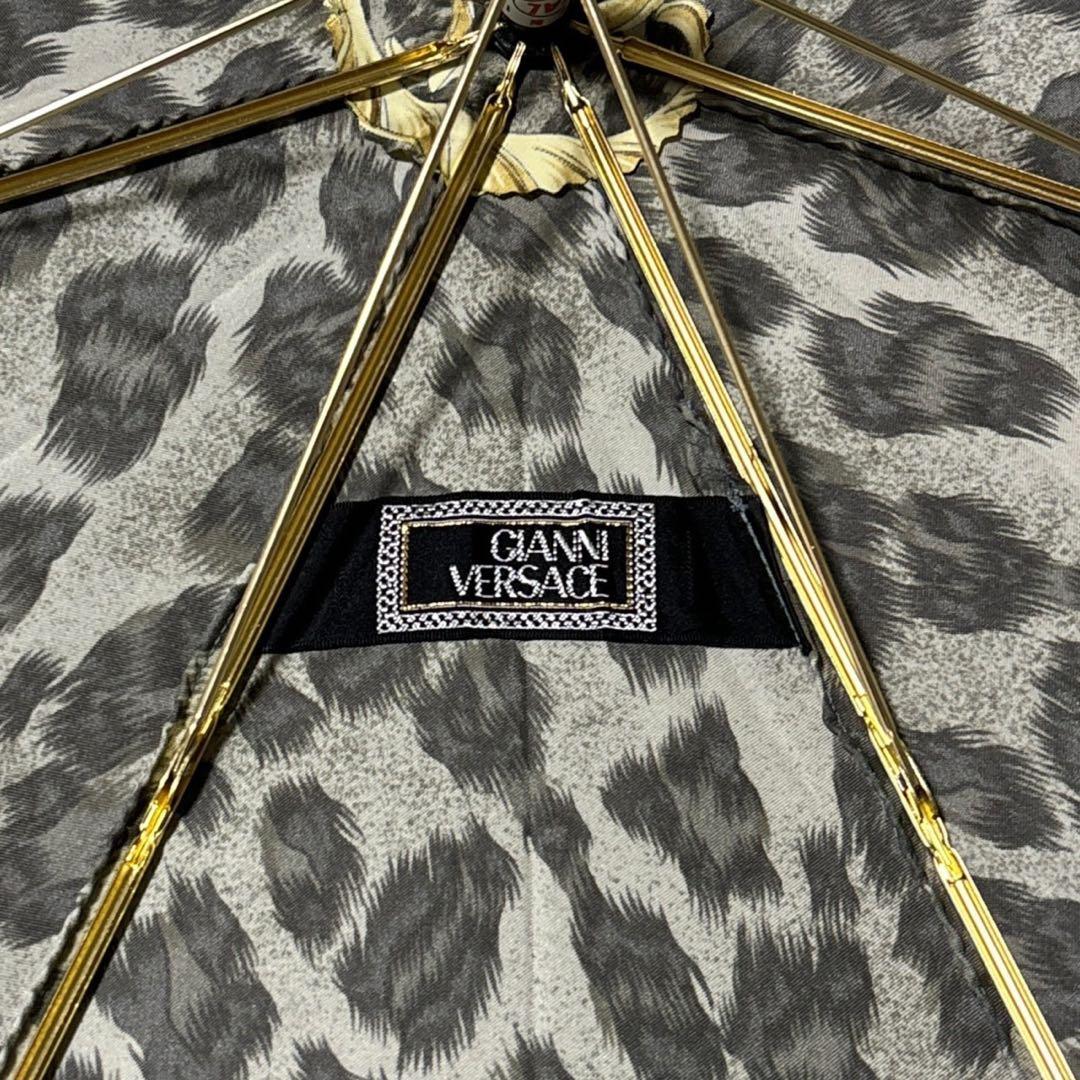 極美品◎ ジャンニヴェルサーチ 折りたたみ傘 バロック柄 レオパード柄 晴雨兼用