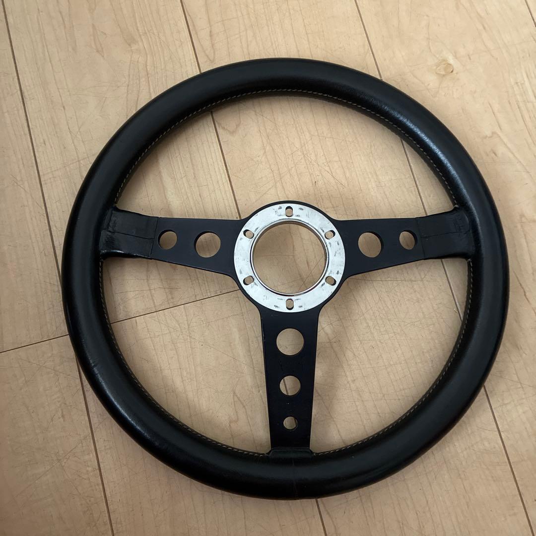 MOMO ステアリング プロトタイプ　1981年製　ヴィンテージ　ブルー皿ビス付