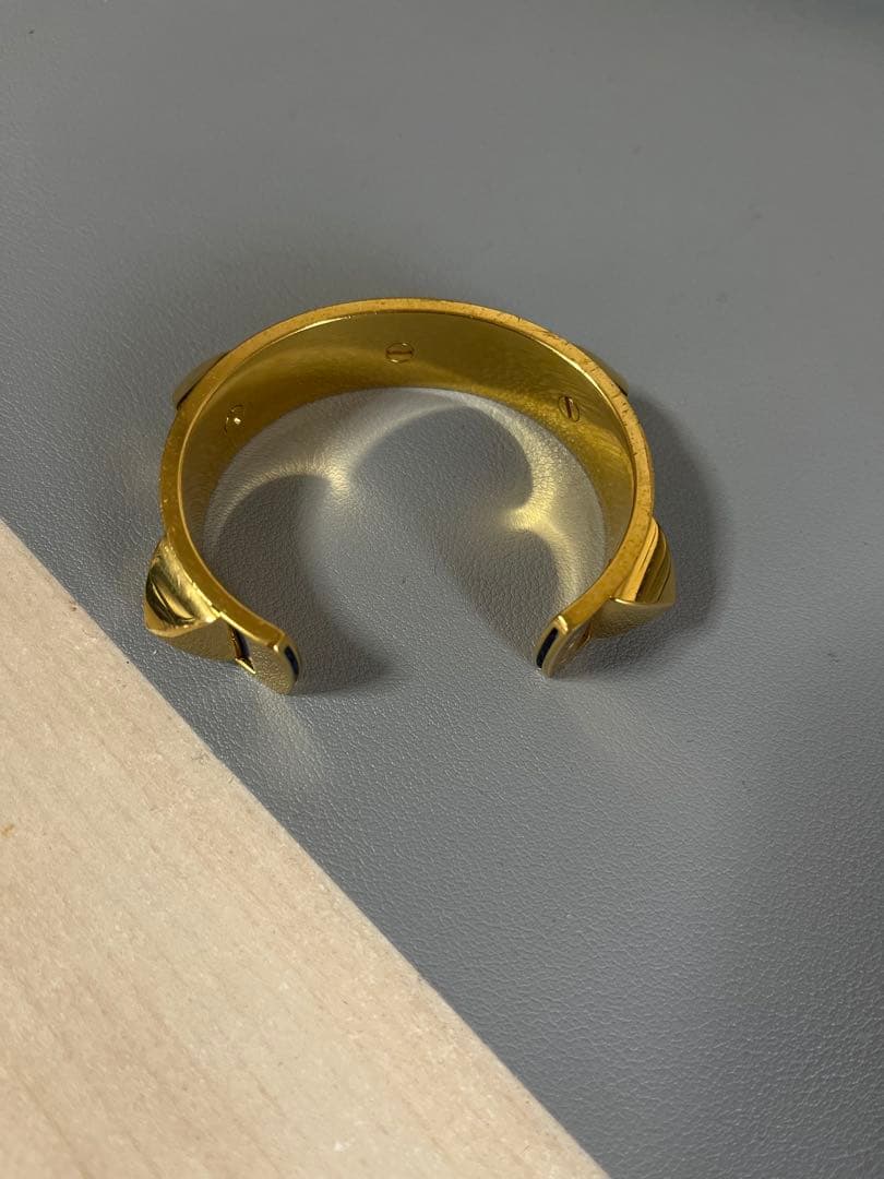 HERMES エルメス バングル メタル レザー ゴールド メドール　スタッズ