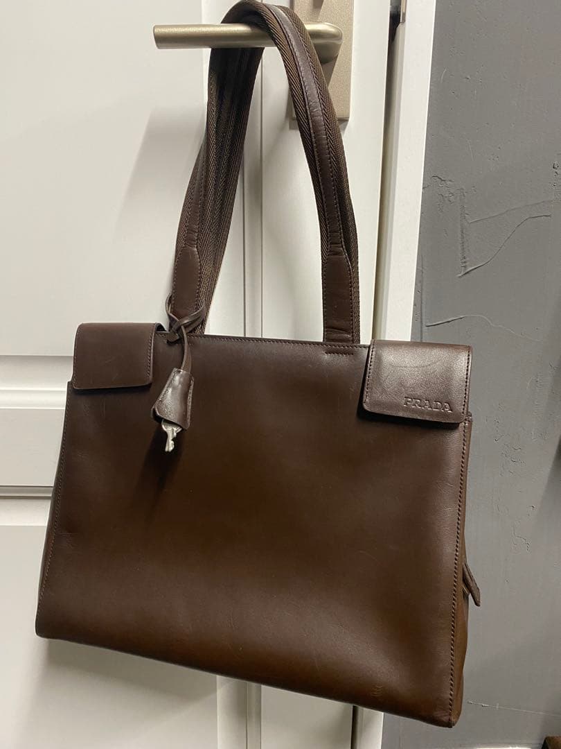 【本革】PRADA トートバッグ　ビジネスバッグ